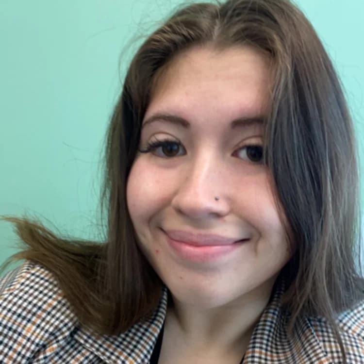 Dr. Kayla Sivils, APRN